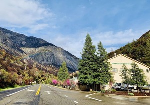 Yosemite View Lodge