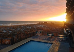 Your Beachfront Oasis Awaits!