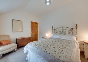 Ysgubor Glyn - Two Bedroom House, Sleeps 4