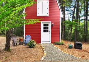 Yurt Glamping on the Quiet-side of Acadia National Park!