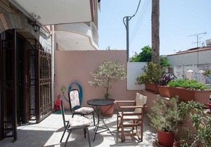 Zennova 8 Kastra Apartment