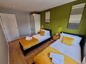 Excellentstays | Stanwell