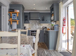 Island Quay St | Salcombe