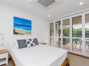 James Cook | Byron Bay