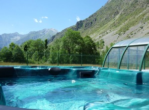People Jacuzzi | La Chapelle-en-Valgodemard