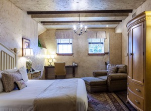 The Inn At Leola Village | Leacock-Leola-Bareville