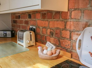 Barn Owl Cottage At Crook Hall Farm | Bispham Green