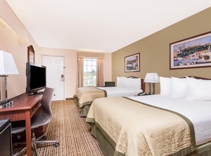 Baymont | Albany