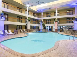 Baymont | Shakopee