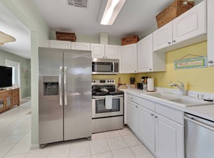 Beach Saltwater | Beach Club Colony