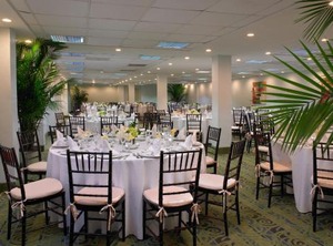 Marenas Beach Resort | Mid Beach