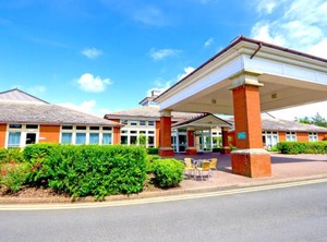 Bromsgrove Hotel | Catshill