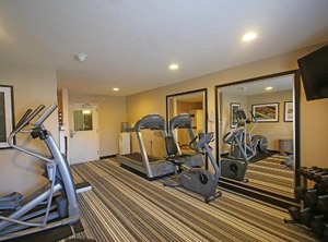 Candlewood Suites Newport Ihg Hotel | Central Newport News