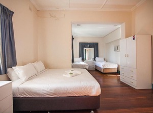 Captain Hotel | Nedlands