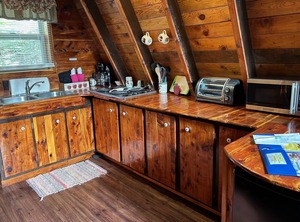 Cedar Frame Chalet Located Patoka Southern Indiana | Eckerty