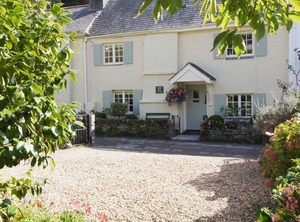 Cherry Tree Cottage Noss Mayo | Noss Mayo