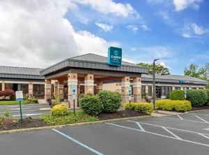 Clarion Hotel Conference Toms | Toms River