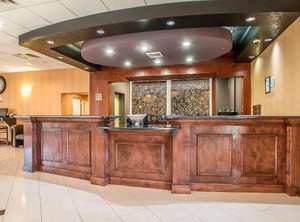 Naperville Inn | Elmhurst
