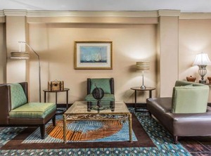 Clarion Inn | New London