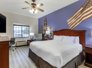 Clarion Pointe Sulphur Springs | Sulphur Springs
