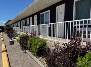 Coast Swift Hotel | Swift Current