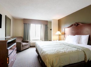 Copley Inn Suites Akron | Montrose