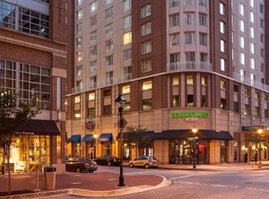 Courtyard | Harbor East