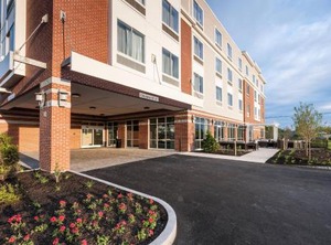Courtyard | Littleton