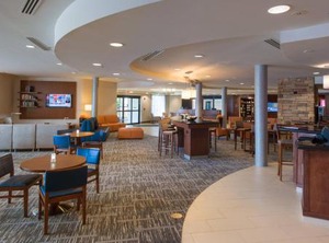 Courtyard | North Canton
