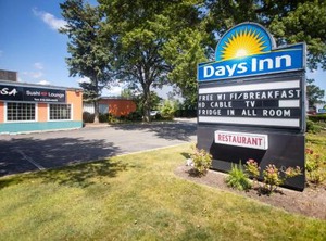 Days Inn | Hicksville