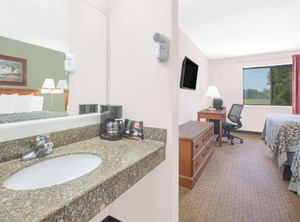 Days Inn | Brinkley