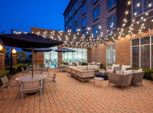 Doubletree | Bedford Park