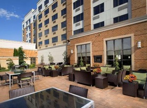 Doubletree | Dulles Town Center