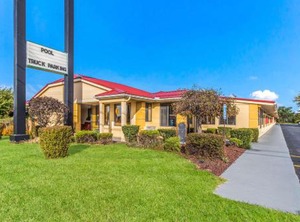 Econo Lodge Norwalk | Norwalk