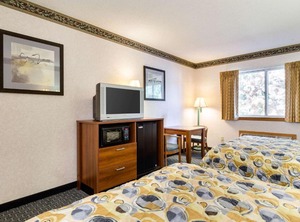 Econo Lodge West Springfield Hwy | West Springfield