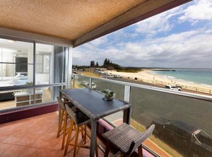 El Sandi North Street | Forster