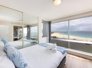 El Sandi North Street | Forster