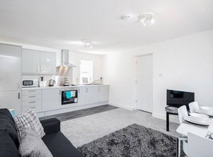 Knightsbridge | Uxbridge South