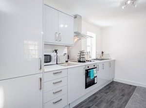 Knightsbridge | Uxbridge South