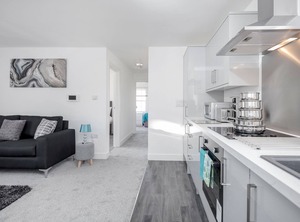 Knightsbridge | Uxbridge South