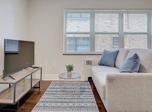 Frontdesk Walnut Hills | Walnut Hills