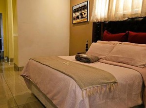 Grey Oak Holiday | Bulawayo