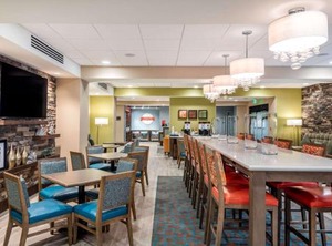 Hampton Inn | Baltimore