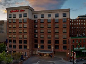 Hampton Inn | Downtown West
