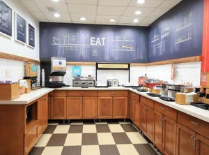 Hampton Inn Suites Robbinsville | Bordentown