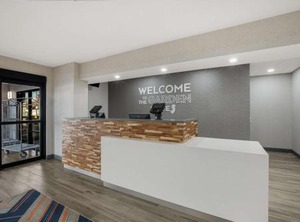 Hampton Inn Suites | Linden