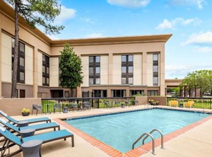 Hampton Inn East | Ellendale