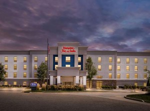 Hampton Inn Medina | Canton