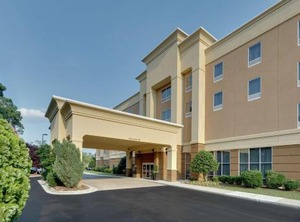 Hampton Inn Suites | Southern Pines