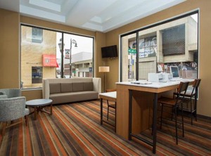 Holiday Inn Express Springfield Downtown Ihg Hotel | Metro Center